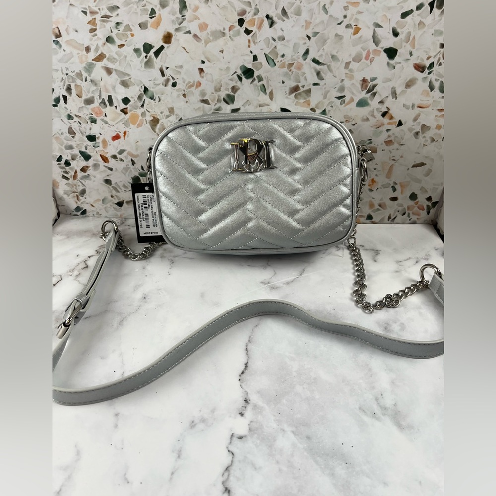 Badgley Mischka Camera Bag W/Slip Pocket on the Back Metallic Grey